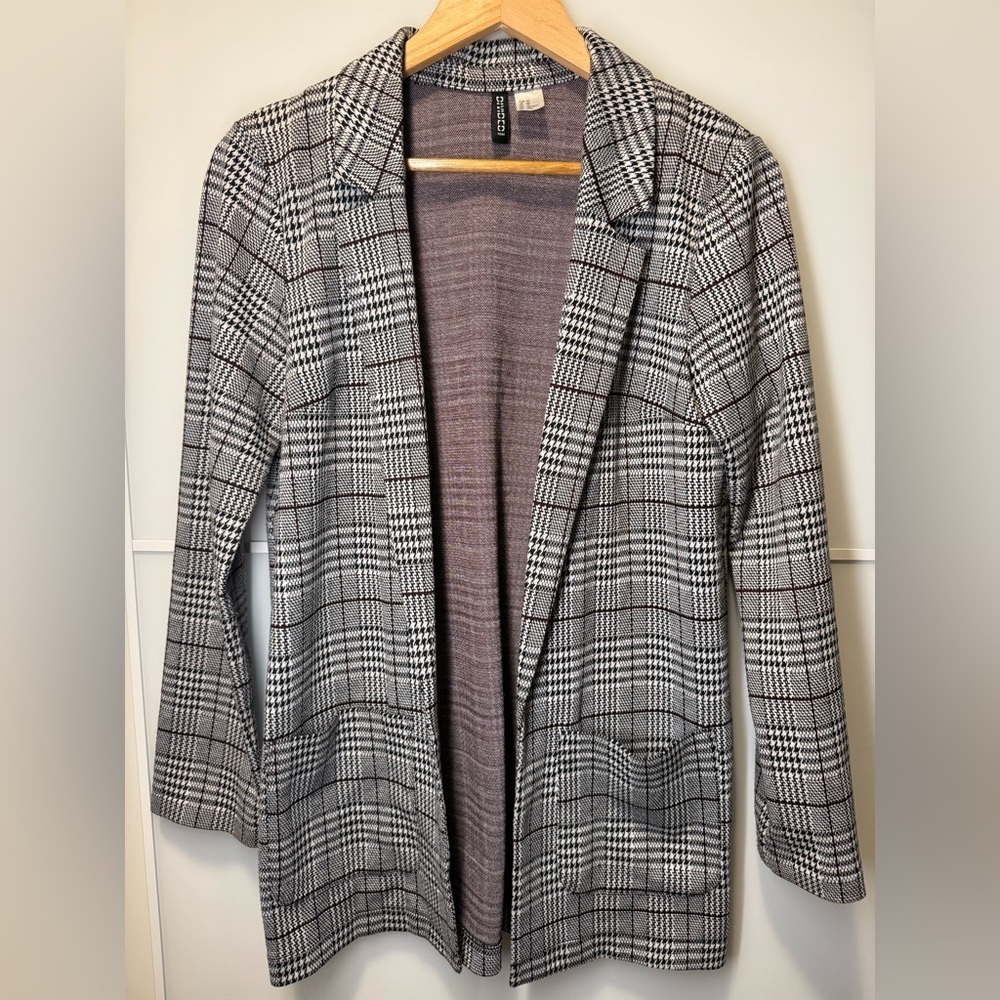 H&M Black and White Houndstooth Blazer